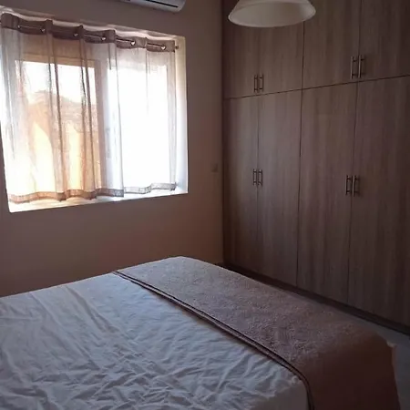 Port Side - 2br - Center Location * Saranda